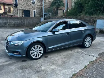 Usata Audi A3 Design 116 CV (85 kW) 2017 Grigio Berlina