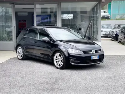 Usata VW Golf VII 140 CV (102 kW) 2013 Nero Berlina