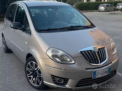 Usata Lancia Musa 95 CV (69 kW) 2009 Monovolume