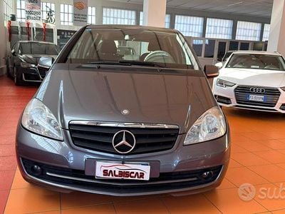 Usata Mercedes A160 Elegance 95 CV (69 kW) 2010 Grigio Berlina