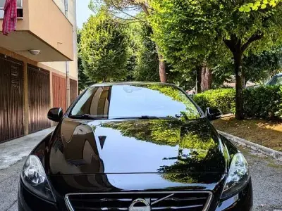 Usata Volvo V40