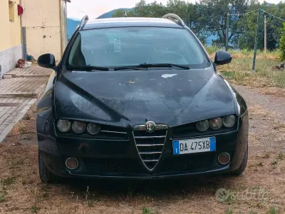 Usata Alfa Romeo 159 150 CV (110 kW) 2006 Nero Station wagon