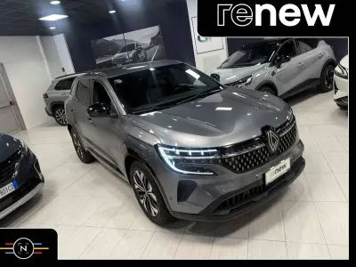 Usata Renault Austral Techno 131 CV (96 kW) 2023 Grigio SUV