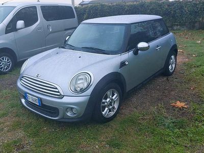 Usata Mini ONE 98 CV (72 kW) 2010 Argento Utilitaria