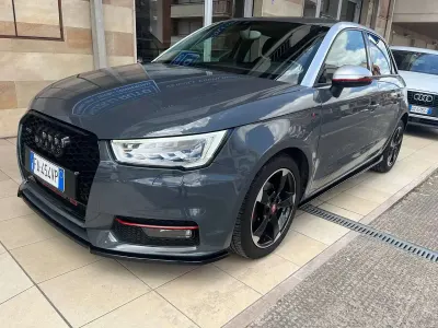 Usata Audi A1 Sportback S-Line 90 CV (66 kW) 2015 Grigio Utilitaria