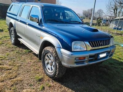 Usata Mitsubishi L200 99 CV (72 kW) 2001 Blu/azzurro Pick-up