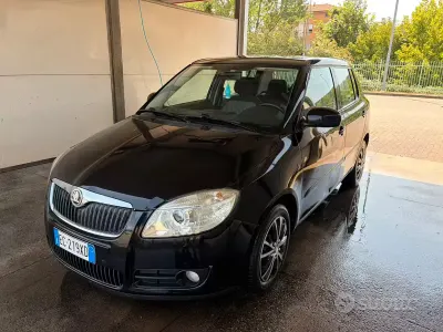 Usata Skoda Fabia Ambition 69 CV (50 kW) 2010 Nero Berlina
