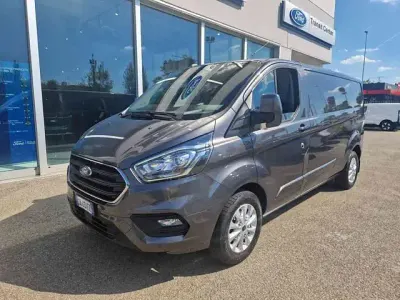 Usata Ford Transit Custom Titanium 130 CV (95 kW) 2020 Grigio