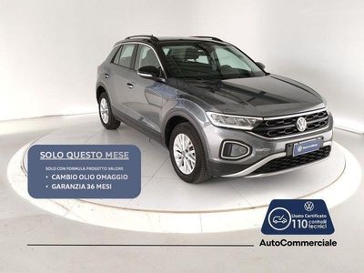 Usata VW T-Roc Life 116 CV (85 kW) 2022 Grigio SUV