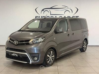 Usata Toyota Proace Luxury 150 CV (110 kW) 2017 Grigio Monovolume