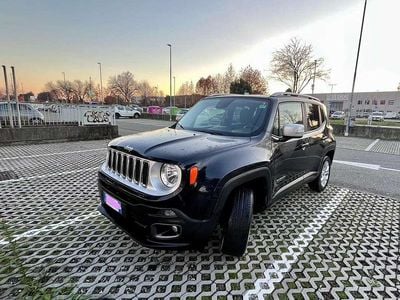 Usata Jeep Renegade Limited 140 CV (102 kW) 2017 Nero SUV