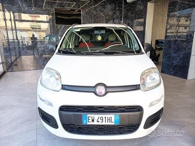 Usata Fiat Panda Easy 84 CV (61 kW) 2014 Bianco Utilitaria