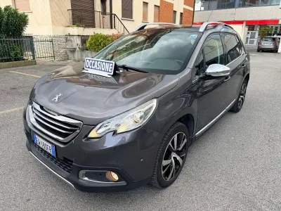 Occasion Peugeot 2008 Allure 114 ch (83 kW) 2014 Gris SUV