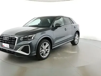Usata Audi Q2 S-Line 150 CV (110 kW) 2025 Grigio daytona SUV