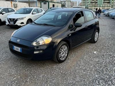 Usata Fiat Punto 77 CV (56 kW) 2015 Blu Utilitaria