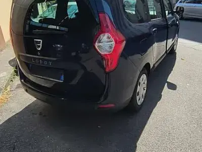 Usata Dacia Lodgy Ambiance 102 CV (75 kW) 2016 Monovolume