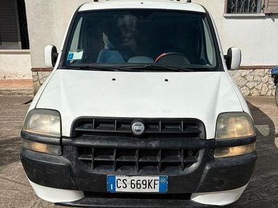 Usata Fiat Doblò 70 CV (51 kW) 2005 Bianco Monovolume
