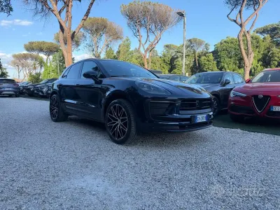 Usata Porsche Macan 265 CV (194 kW) 2024 Blu SUV