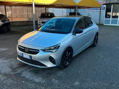 Usata Opel Corsa GS Line 102 CV (75 kW) 2022 Grigio Utilitaria