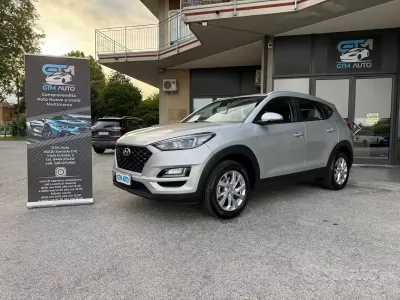 Usata Hyundai Tucson 132 CV (97 kW) 2017 Grigio SUV