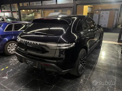Usata Porsche Macan 265 CV (194 kW) 2022 Nero SUV
