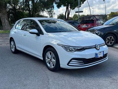 Bianco Usata 2023 VW Golf Life Berlina | 15.900 € (Ottimo prezzo)