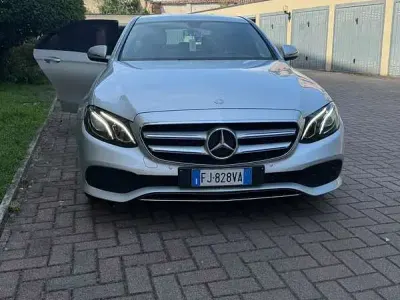 Usata Mercedes E220