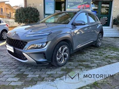 Usata Hyundai Kona 105 CV (77 kW) 2022 Grigio SUV