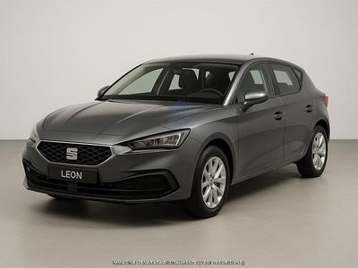 Usata Seat Leon Style 131 CV (96 kW) 2022 Grigio Utilitaria