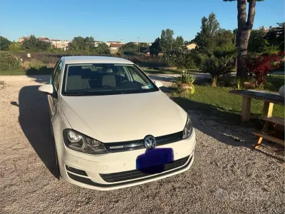 Usata VW Golf VII 110 CV (80 kW) 2015 Berlina