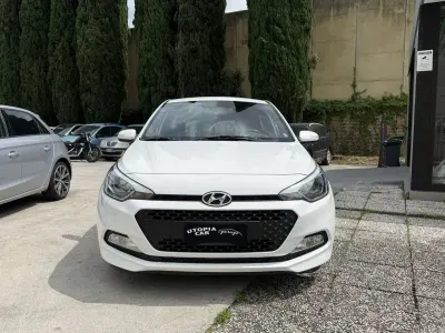 Occasion Hyundai i20 Classic 73 PK (53 kW) 2017 Wit Hatchback