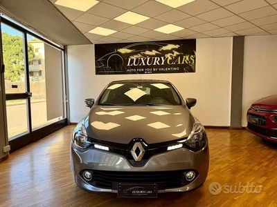 Usata Renault Clio IV 75 CV (55 kW) 2013 Grigio Berlina