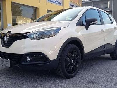 Usata Renault Captur 90 CV (66 kW) 2015 Beige SUV