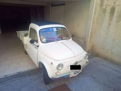 Usata Fiat 500 26 CV (19 kW) 1965 Bianco Utilitaria