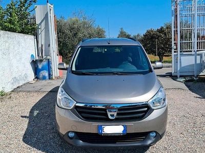 Usata Dacia Lodgy 110 CV (80 kW) 2014 Grigio Monovolume