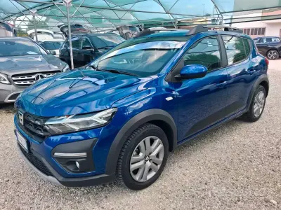 Usata Dacia Sandero Comfort 101 CV (74 kW) 2021 Blu/azzurro Berlina