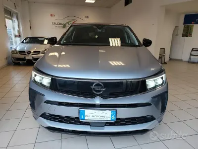 Usata Opel Grandland X Business Elegance 131 CV (96 kW) 2022 Grigio SUV
