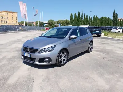 Usata Peugeot 308 Allure 131 CV (96 kW) 2019 Grigio Berlina