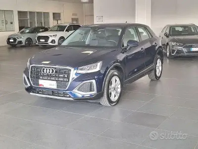 Begagnad Audi Q2 Advanced 150 HK (110 kW) 2024 Blå SUV