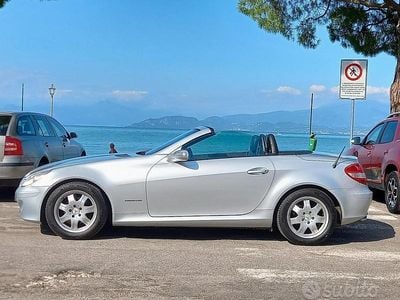 Usata Mercedes SLK200 163 CV (119 kW) 2006 Grigio Cabrio