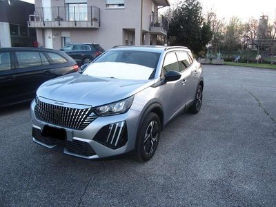 Occasion Peugeot 2008 Allure 101 PK (74 kW) 2025 Grijs SUV