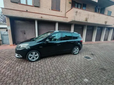 Usata Renault Scénic III 110 CV (80 kW) 2015 Monovolume