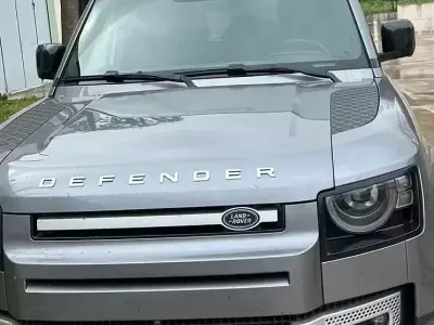 Usata Land Rover Defender 2023 Grigio SUV
