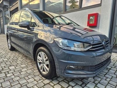 Usata VW Touran Highline 150 CV (110 kW) 2020 Grigio Monovolume