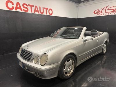 Usata Mercedes CLK200 192 CV (141 kW) 2000 Argento Cabrio