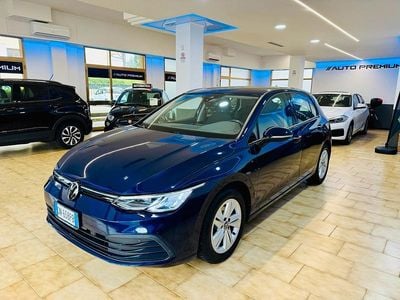 Usata VW Golf VIII 110 CV (80 kW) 2023 Blu Berlina
