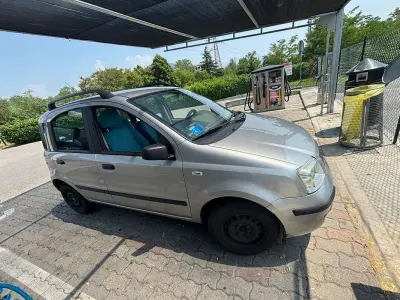 Usata Fiat Panda Dynamic 60 CV (44 kW) 2004 Argento Utilitaria