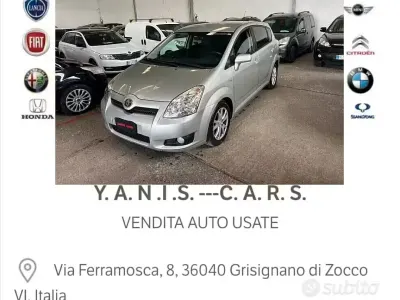 Usata Toyota Corolla 114 CV (83 kW) 2009 Grigio Berlina