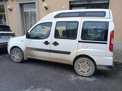 Usata Fiat Doblò Dynamic 84 CV (61 kW) 2006 Bianco Monovolume