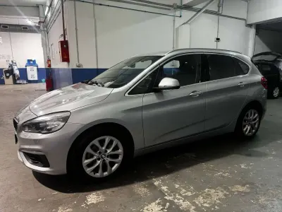 Usata BMW 218 Active Tourer Advantage 150 CV (110 kW) 2016 Argento Monovolume